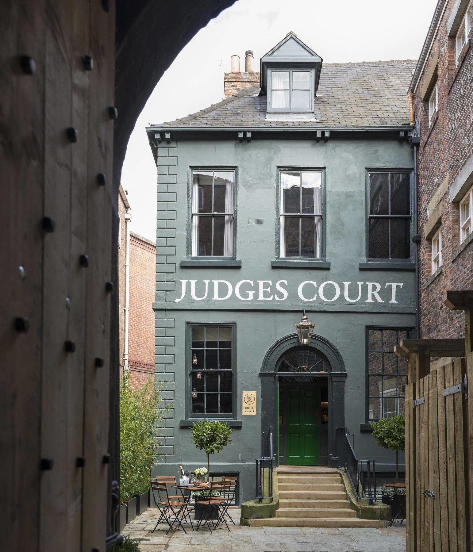 Judges Court Hotel York Exterior photo